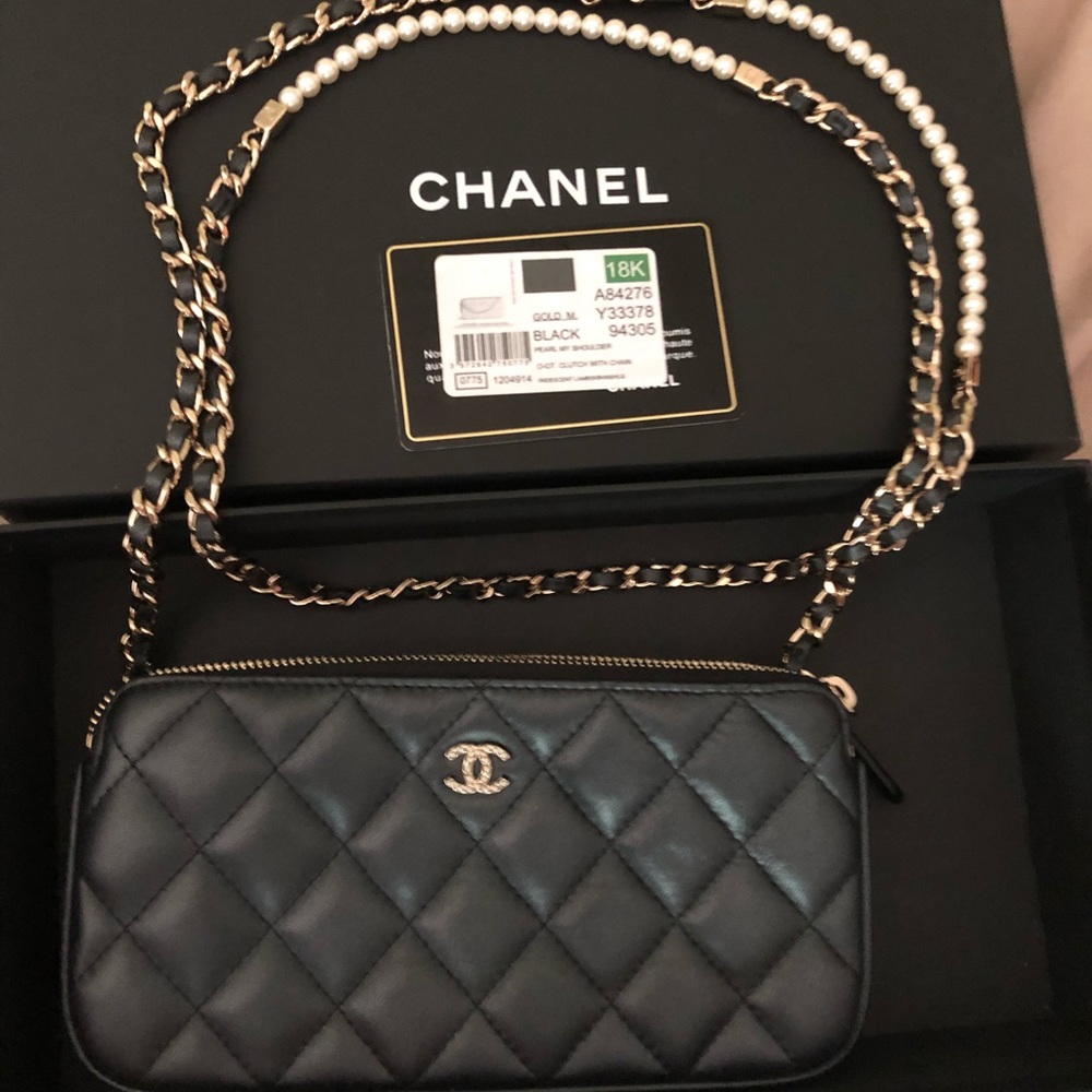 Chanel Authenticity clutch bag - Picture 2 of 2